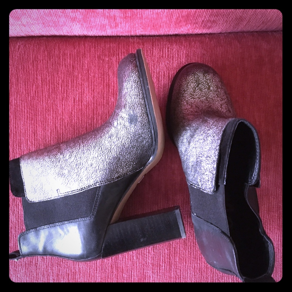 Sam Edelman booties!