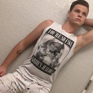 Meet your Posher, Chris