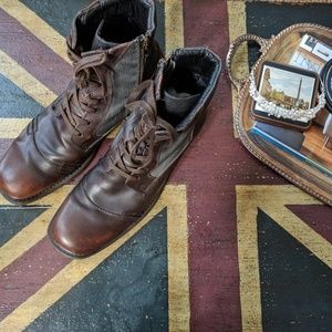 Mens transcript leather boots