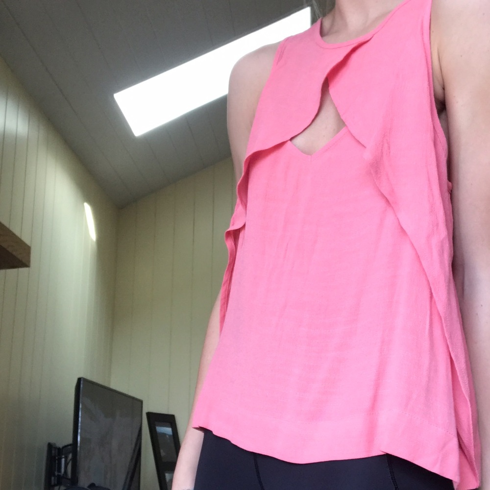 Beautiful lightweight free people tank top