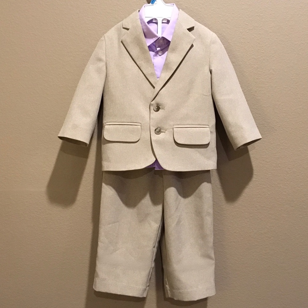 Boy's size 24 months Jonathan Strong suit