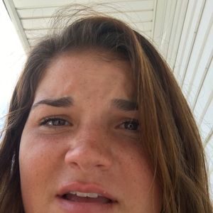 Meet your Posher, Hailey