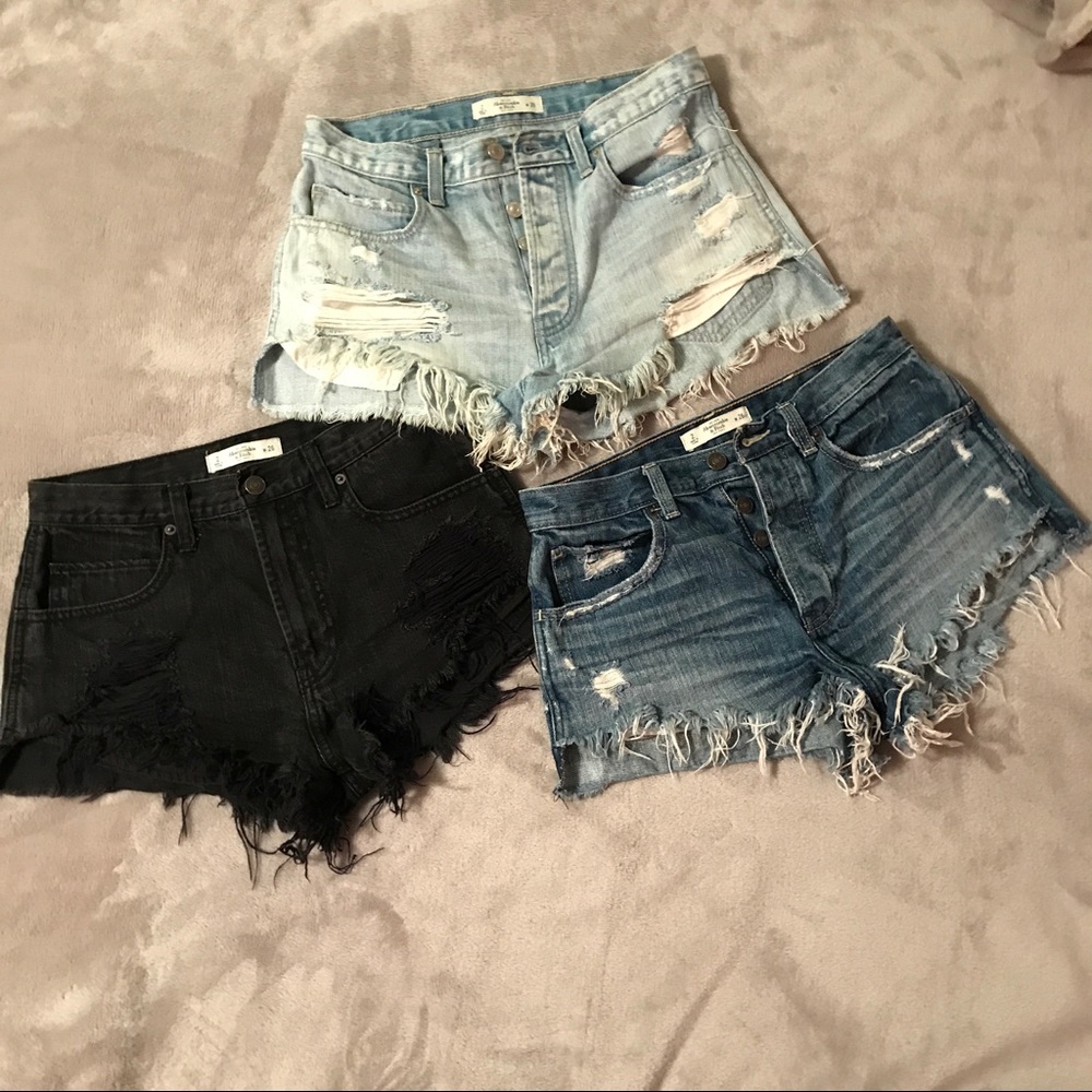 3 Abercrombie & Fitch shorts for one price!