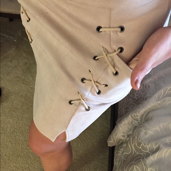 Nude Lace-up Suede Skirt - Picture 4 of 4