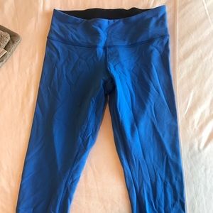 Lulu Lemon Reversable Wunder Under Crops