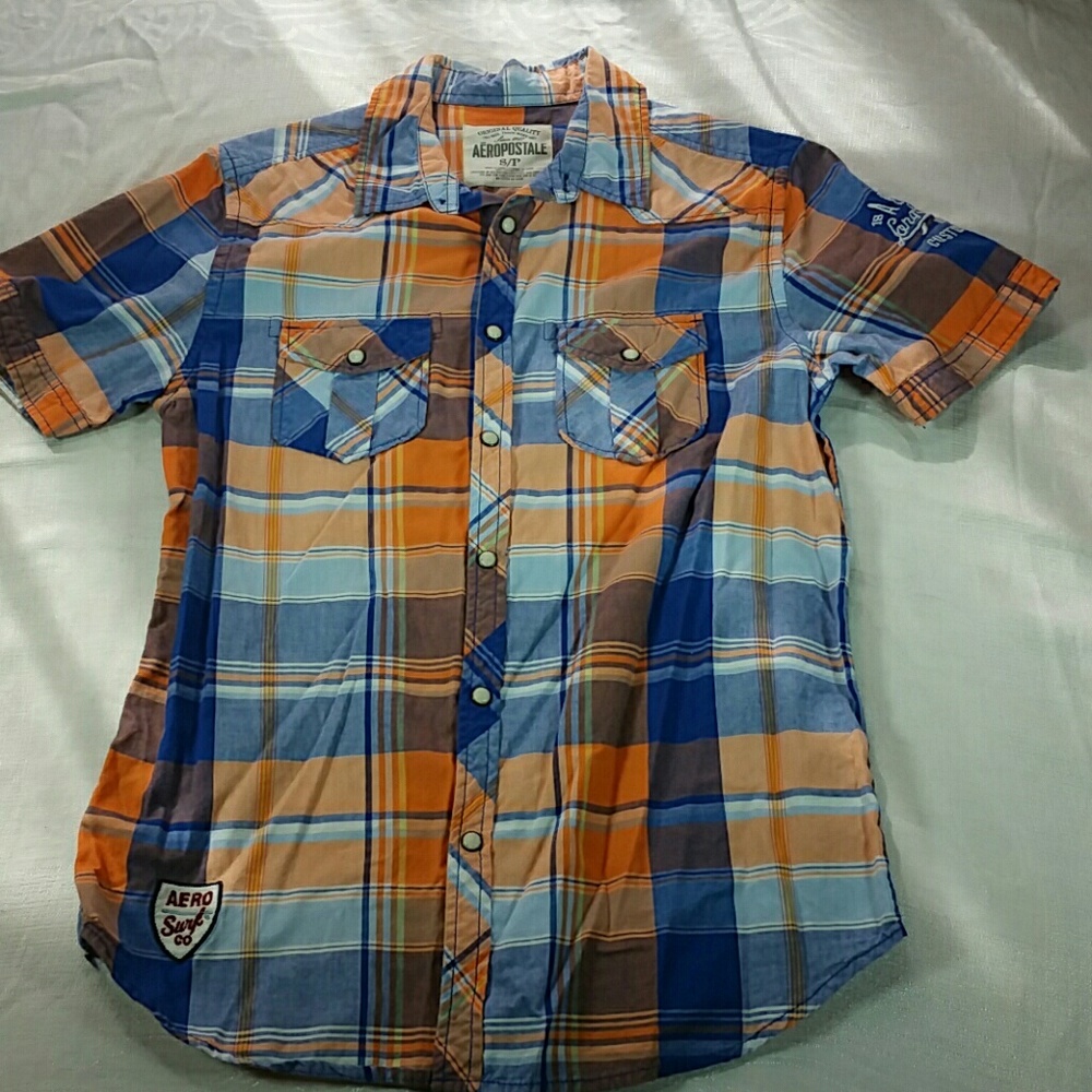 Aeropostale pearl snap plaid button down