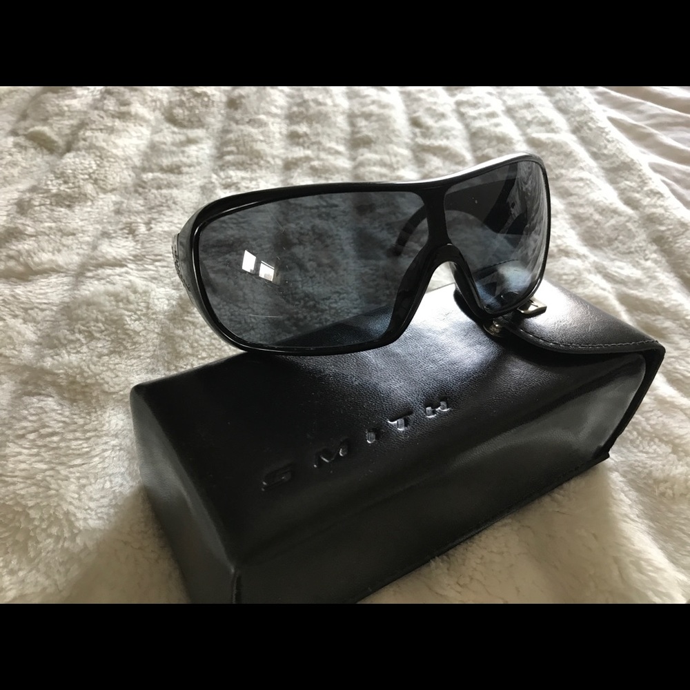 SMITH Sunglasses with detailing on the side