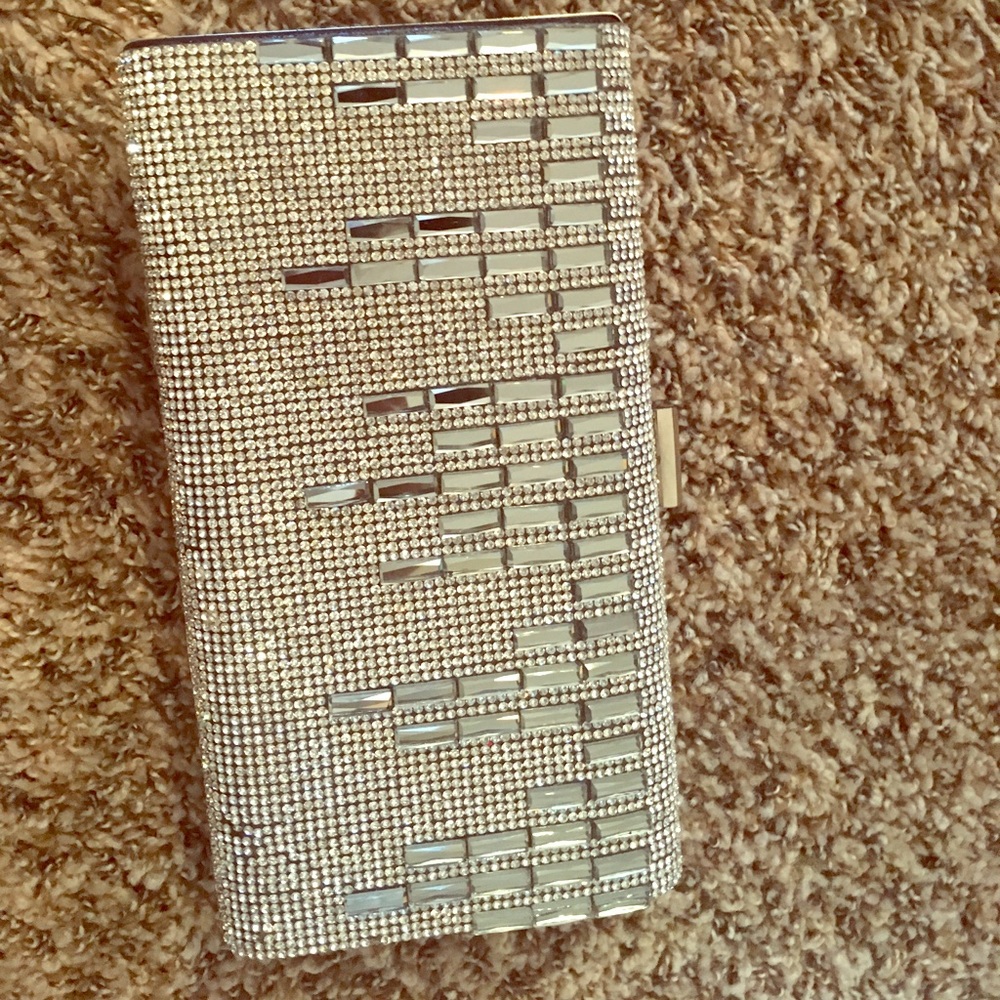 Custom made clutch