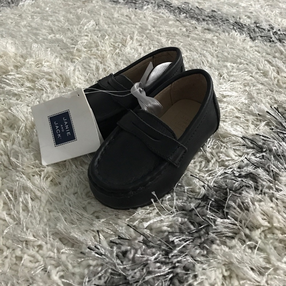 Black leather Boys dress shoes