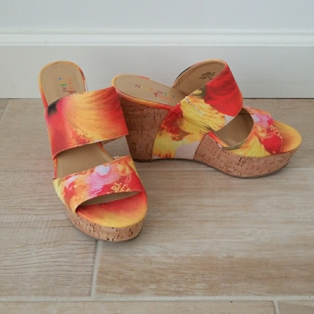 Nine West Brazil Floral Wedges
