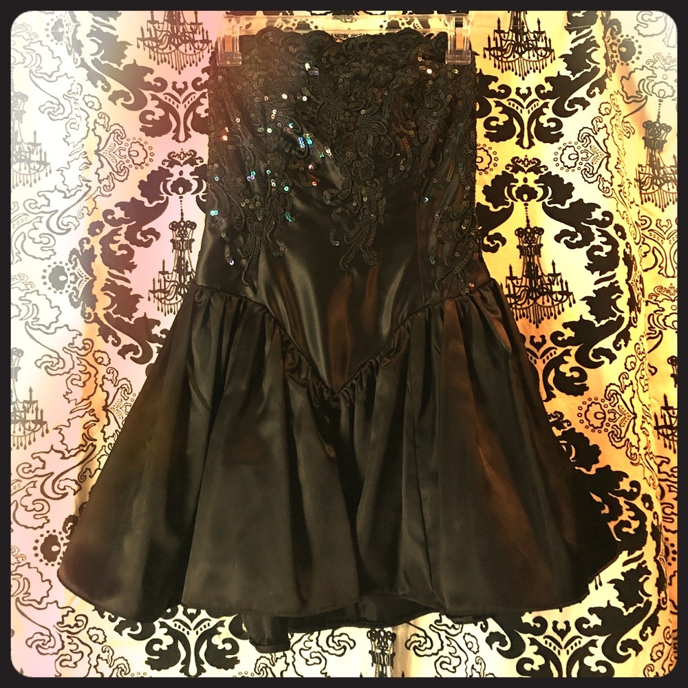 Refashioned 80's Zum Zum Dress
