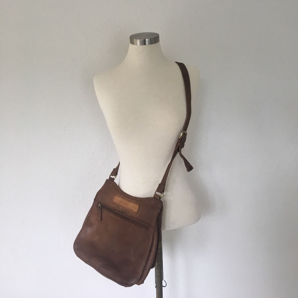 Fossil cross body bag