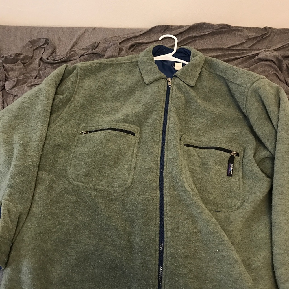 Patagonia insulated fleece zip up jacket