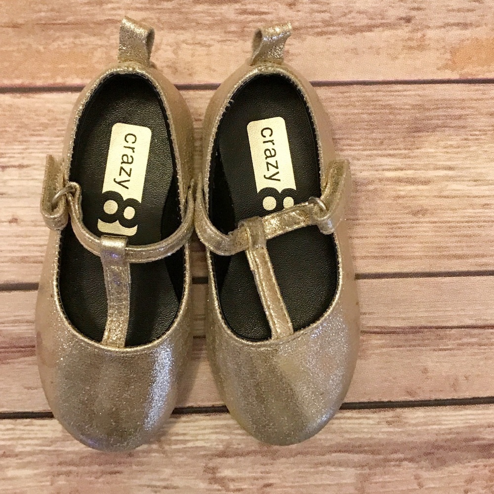 Crazy 8 Metallic Gold T-strap shoes - Picture 6 of 7