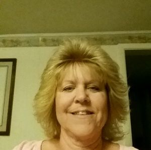 Meet your Posher, Annette