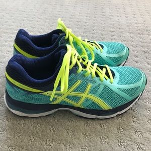 ASICS Women's Gel-Cumulus 17 Running Shoe