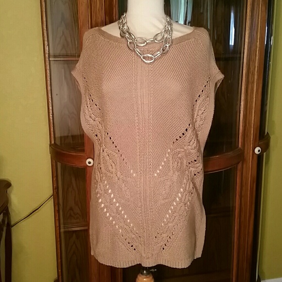 White House Black Market Sweaters - WHITE HOUSE BLACK MARKET SWEATER TAN SZ S EUC