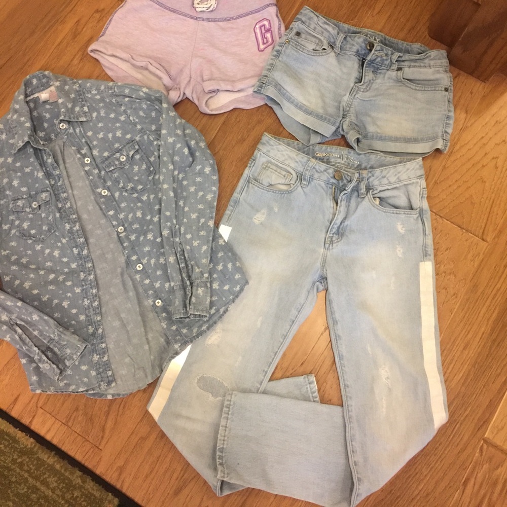 Gilrs clothes