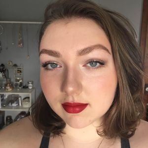 Meet your Posher, Isabella