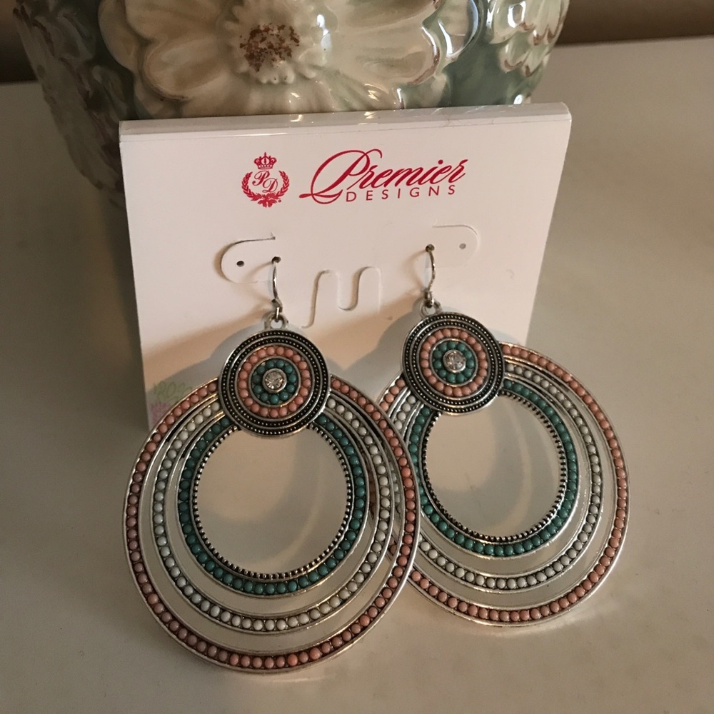 • Premier Jewelry earrings •