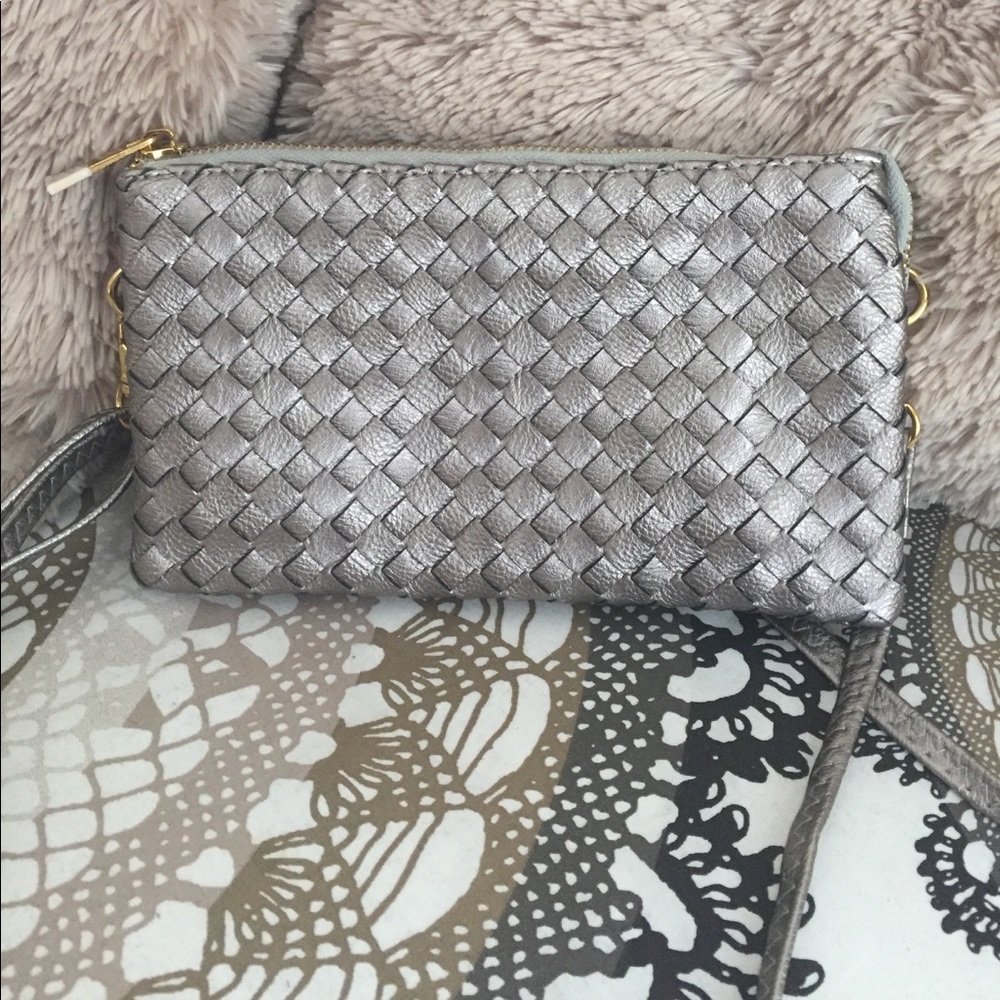Cross body bag
