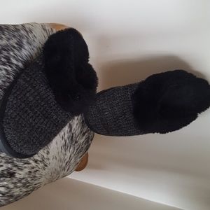 Slip on slipper/hard sole shoes