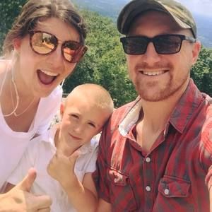 Meet your Posher, Carrie