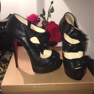 Christian Louboutin Madame Butterfly heels 39.5