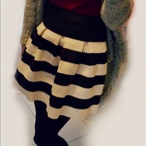 Beautiful black and white tiered  skirt