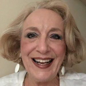 Meet your Posher, Lisette