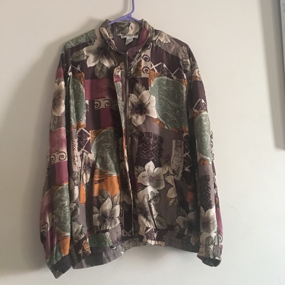 🌸 SOLD 🌸 Vintage patterned windbreaker - Picture 1 of 7