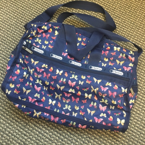 Lesportsac Handbags - LeSportsac Butterfly Medium Weekender