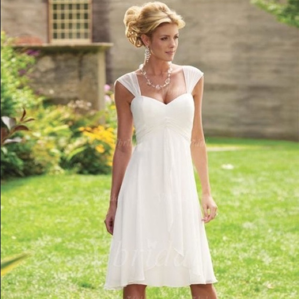 Ivory Dress - A-Line / Princess Sweetheart Chiffon