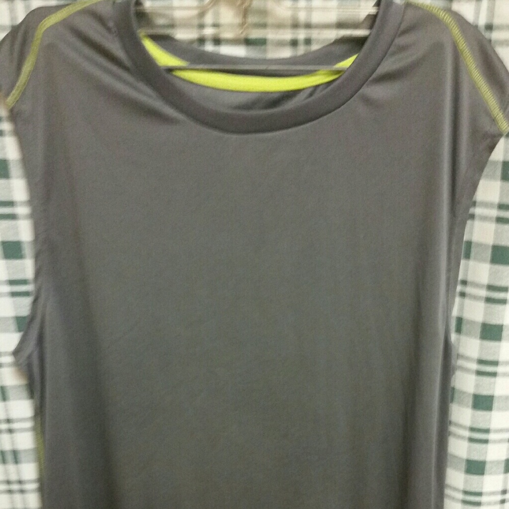 Size m men highland outfitters