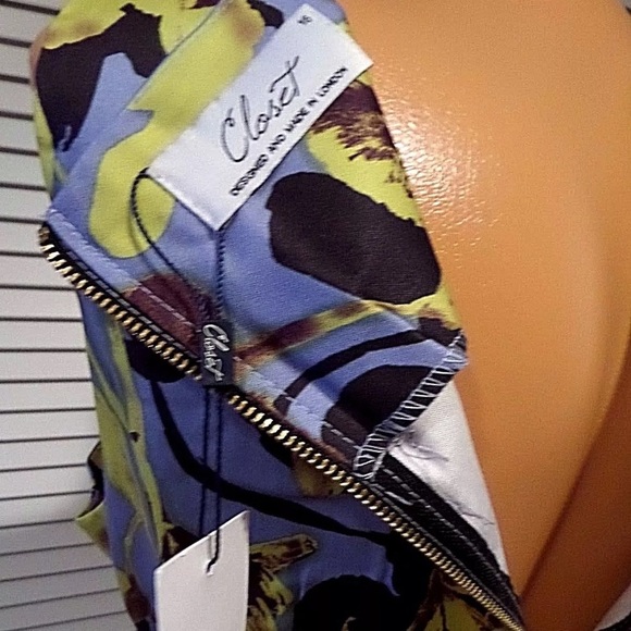 Modcloth Luck Be A Lady in Daffodils Closet London - Picture 4 of 5