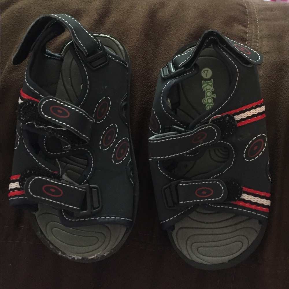 Kidgets sandals