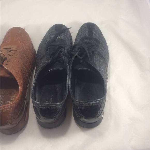 2 pair of Cole Haan/Nike air sport casual shoes. - Picture 4 of 8