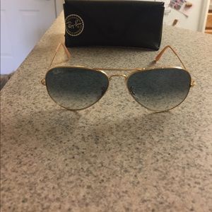 Gently used Raybans Great condition!
