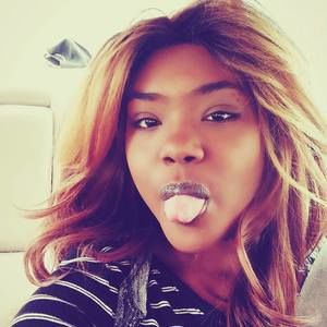 Meet your Posher, Marika