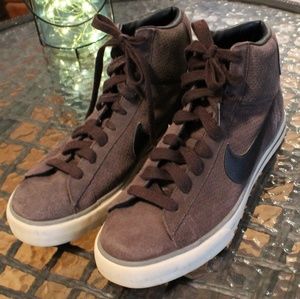 Nike High-top Sneakers Nike High-top Sneakers