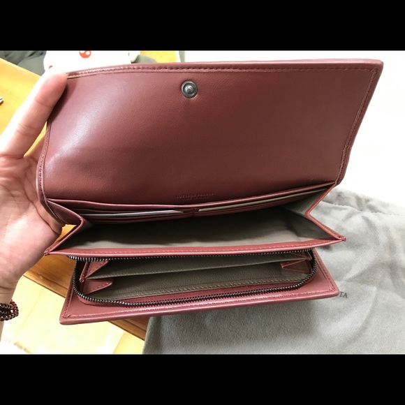 NWT Bottega veneta wallet - Picture 2 of 3