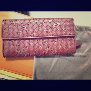NWT Bottega veneta wallet