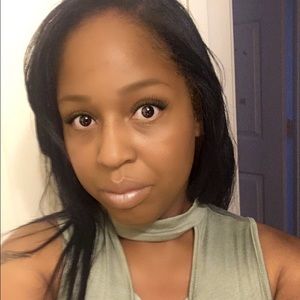 Meet your Posher, Gwen