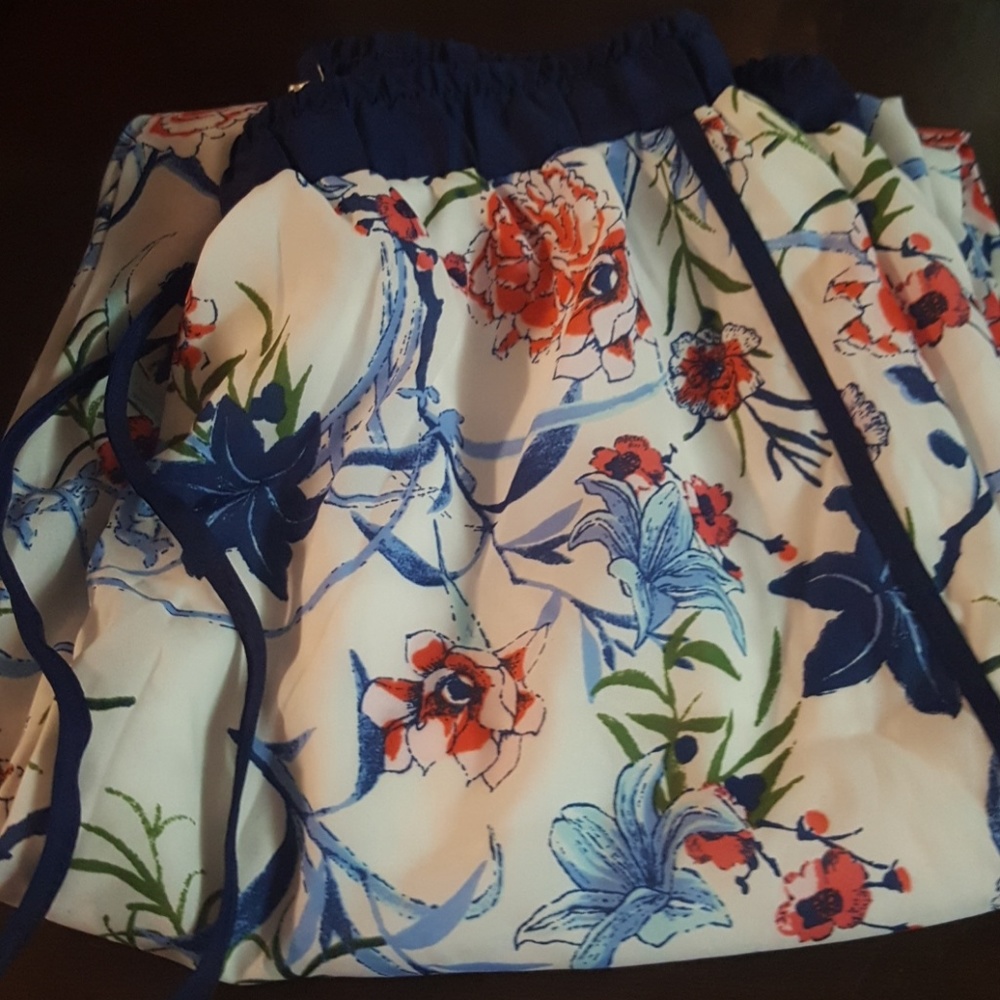 Pants - Picture 3 of 4