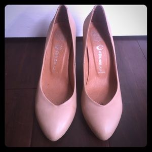 Jeffrey Campbell limited edition lamb skin heels Jeffrey Campbell limited edition lamb skin heels