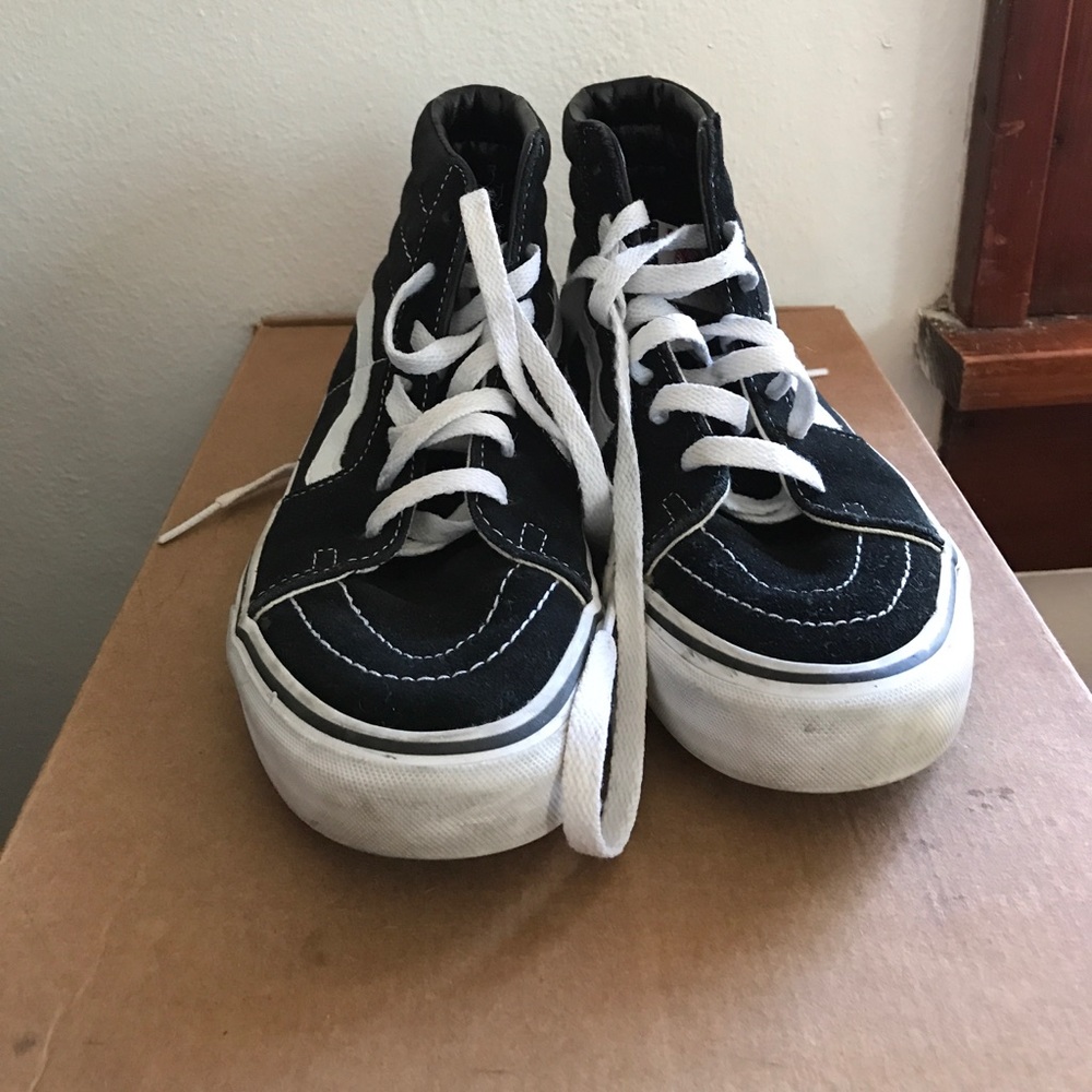 Black high top vans