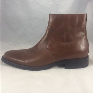 Brown leather Kenneth Cole zip up ankle boots