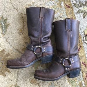 Frye Harness 12R