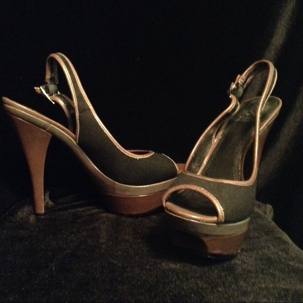 Vince Camuto sling back heels