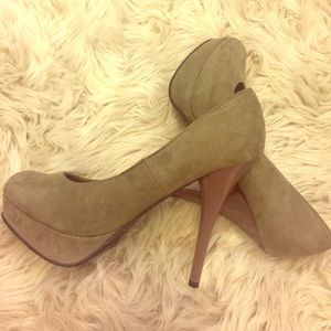 Mossimo Gray Suede Stiletto Heels